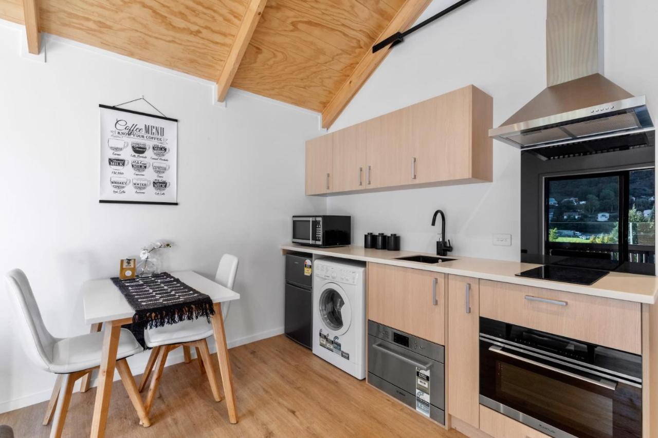 Alex Apt With Onsite Gym And Walk To Town クイーンズタウン 部屋 写真